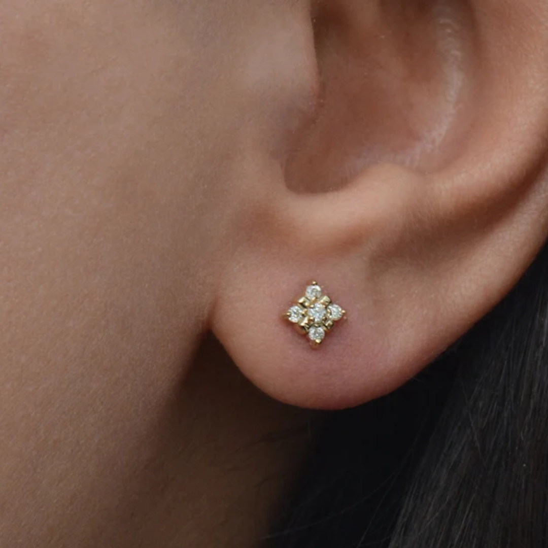 Four Pointer Piercing Earrings
