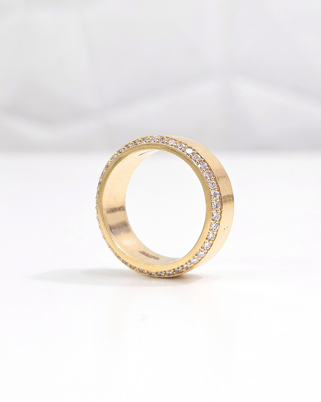 Men solid gold ring in diamonds