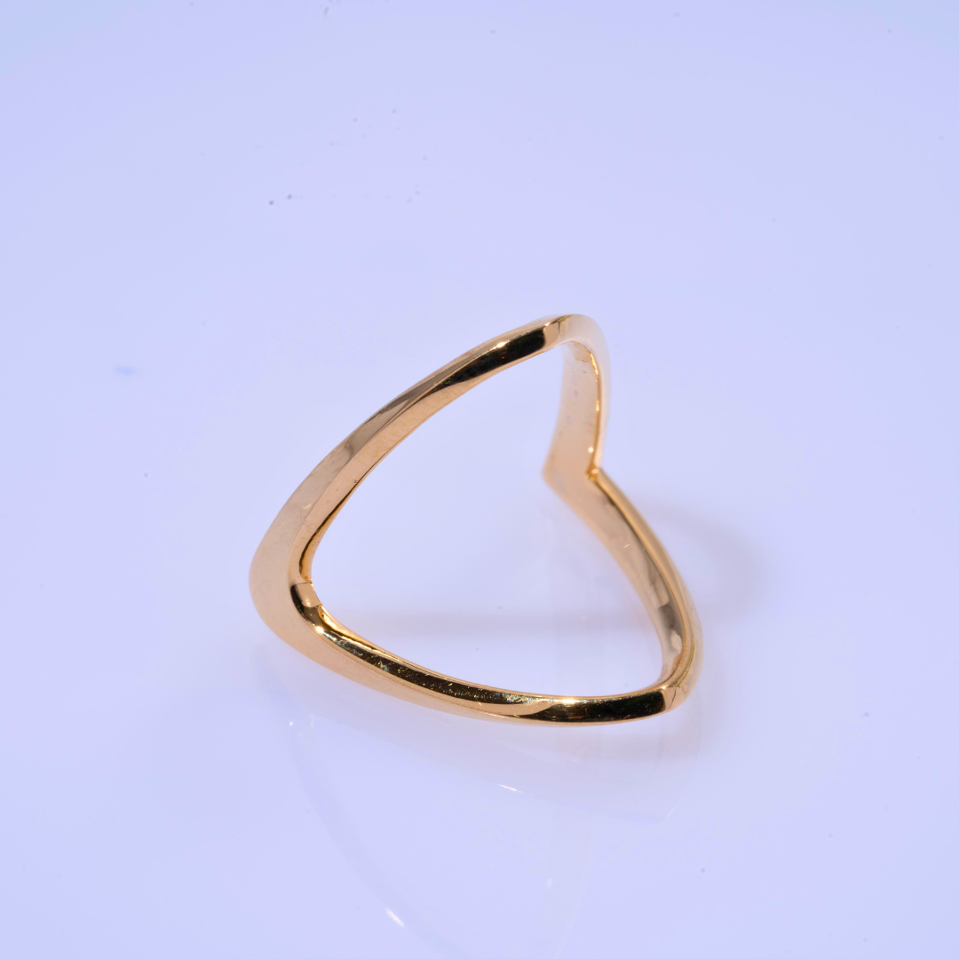 Ratna Vanki Ring in Gold by  Vai Ra