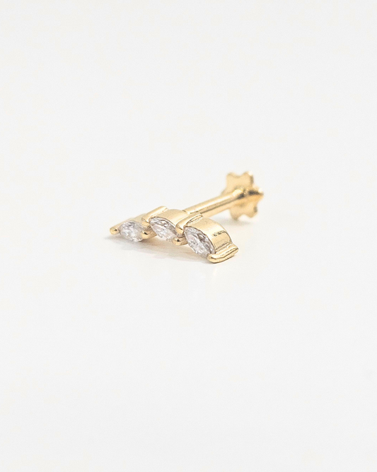 Triofolio Piercing in Gold and Moissanite by Vai Ra