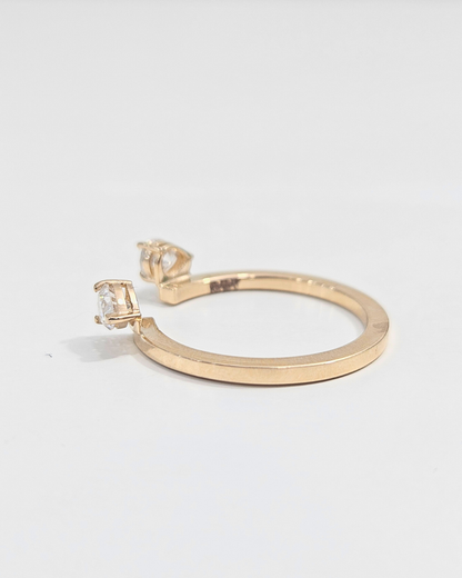 Versa Pear Open Setting Band 1 CT by Vai Ra