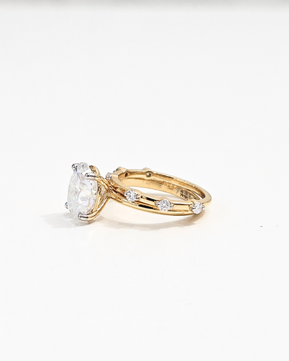 Sanjo Oval Ring set by Vai Ra in lab diamond and Moissanite