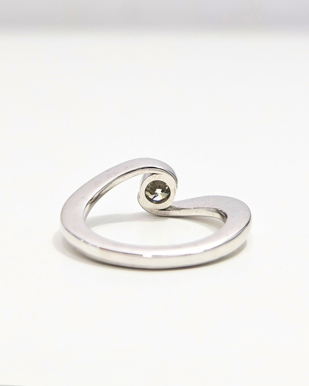 Surya Mani Astrological Ring in Sapphire by Vai Ra 