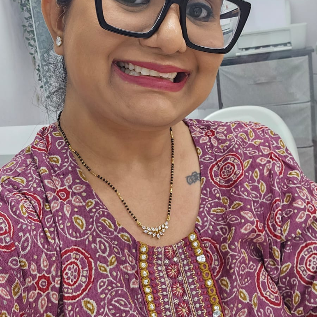 Patra Mangalsutra in Moissanite and Diamond by Vai Ra 