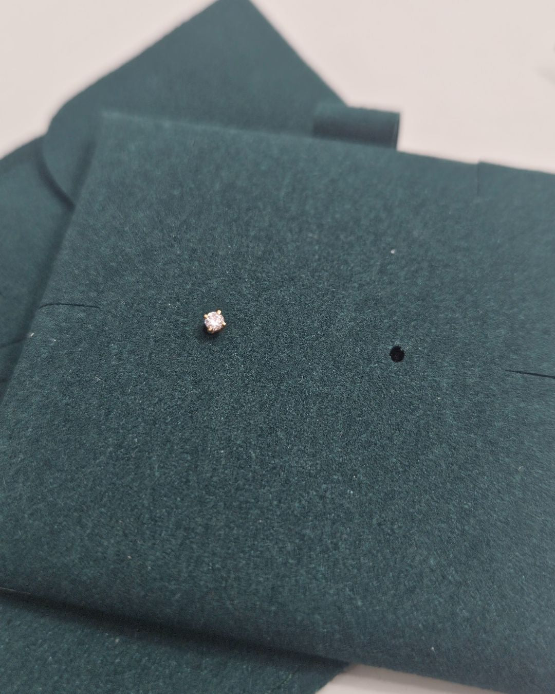 Tiny Round Stud Piercing Earrings and Nosepin