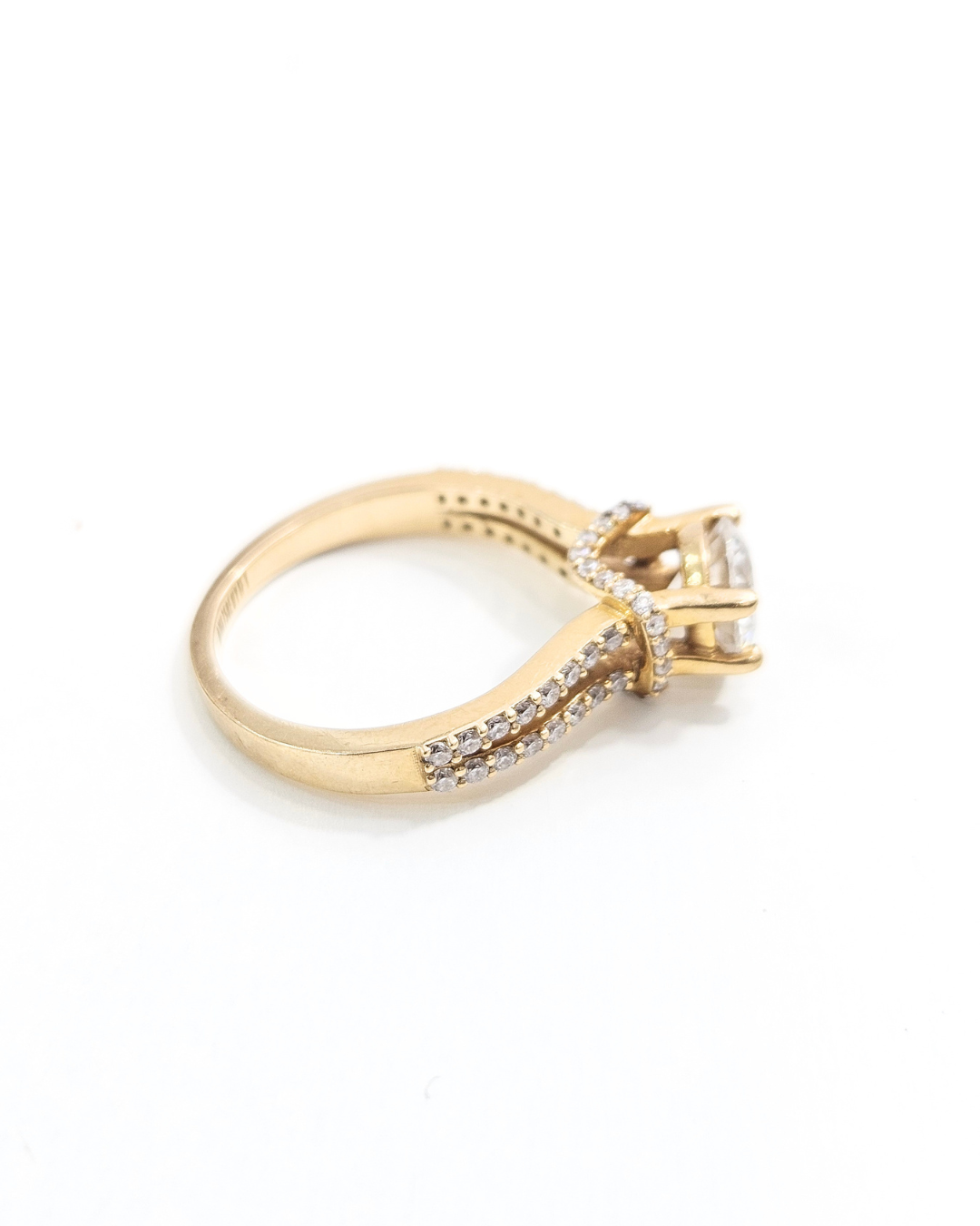 Livia Solitaire Ring - 1.31ct in 18kt Gold