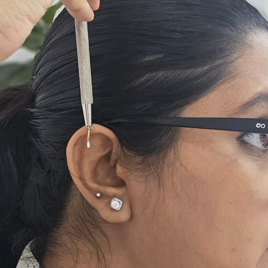 Baguette Moissanite Bugadi - Helix Piercing Earring