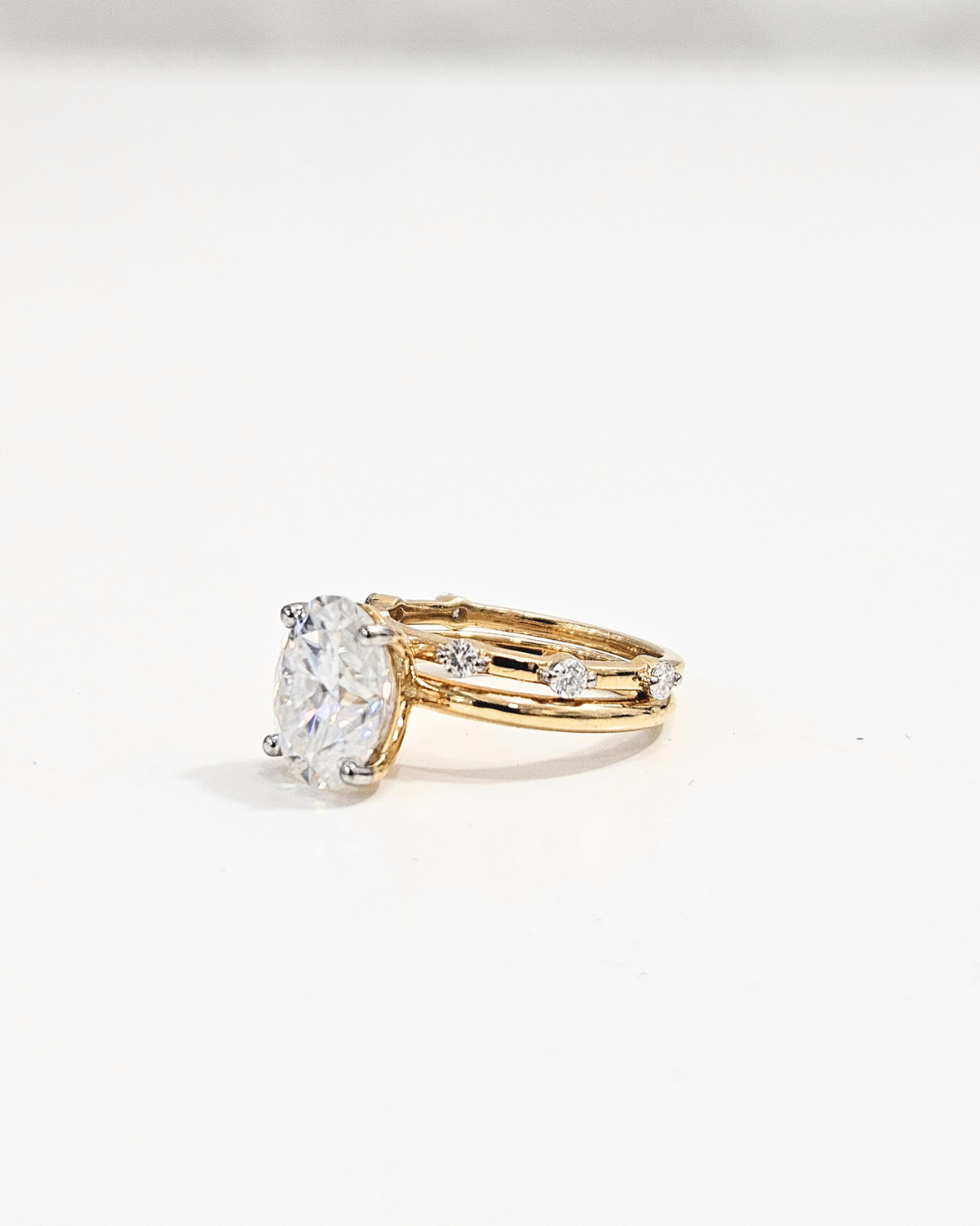 Sanjo Oval Ring set by Vai Ra in lab diamond and Moissanite