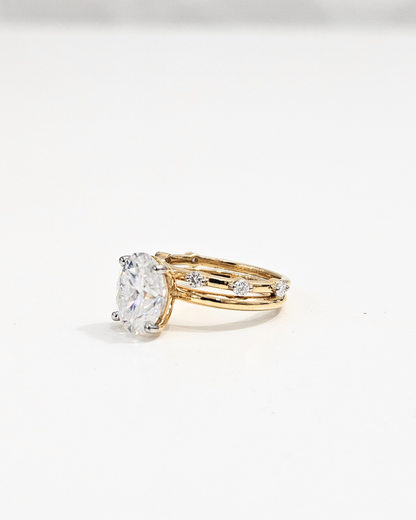 Sanjo Oval Ring set by Vai Ra in lab diamond and Moissanite
