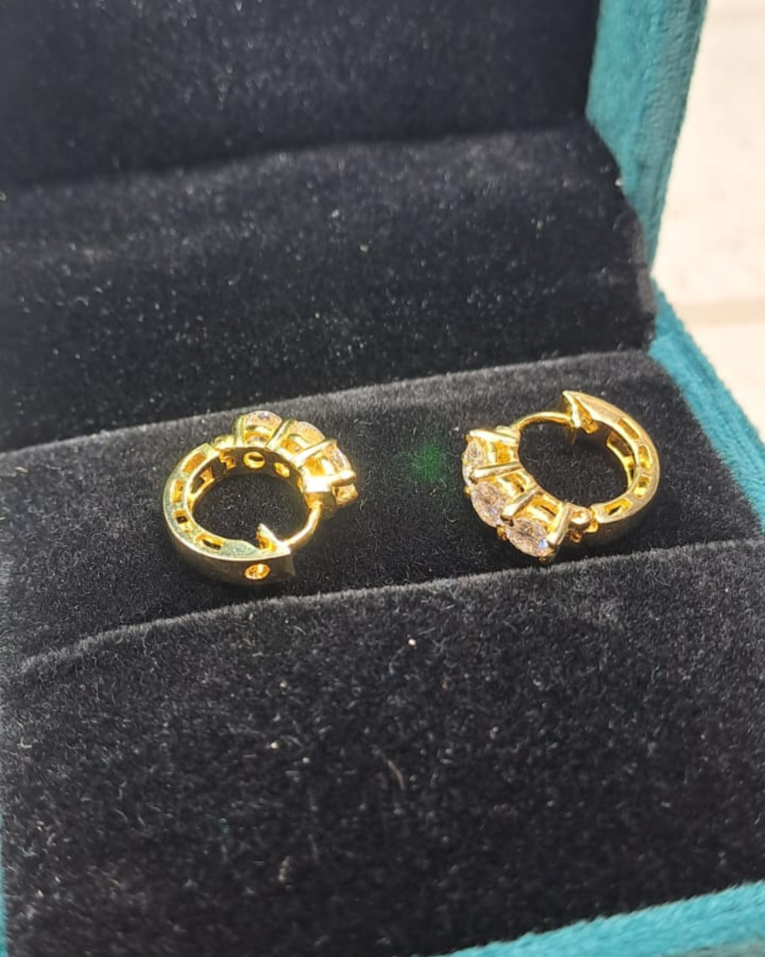 Miso Huggies 0.4 CT in Moissanite and Lab Diamond by Vai Ra