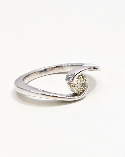 Surya Mani Astrological Ring in Sapphire by Vai Ra 
