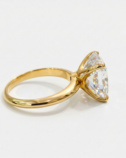 Anvi Statement Ring (6.8 CT in 14KT Gold)