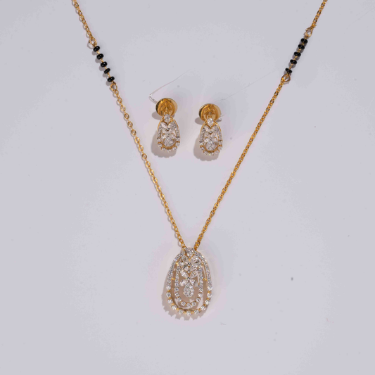 Aikya Pendant/ Maangtika and Earring Set