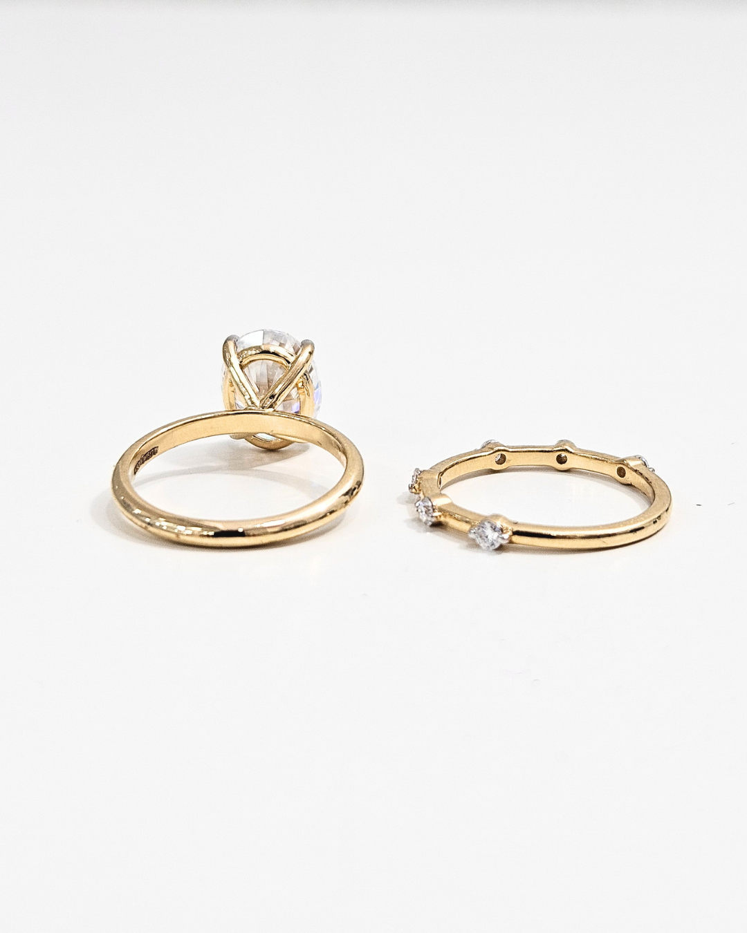 Sanjo Oval Ring set by Vai Ra in lab diamond and Moissanite