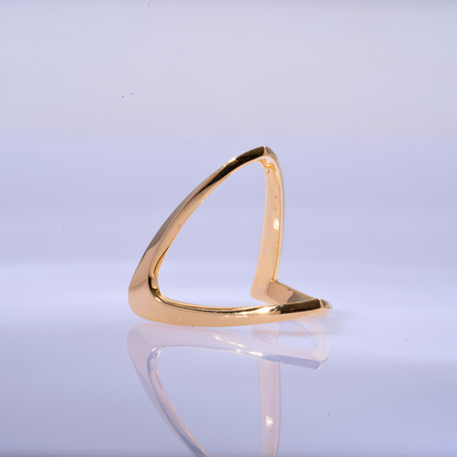 Ratna Vanki Ring in Gold by  Vai Ra