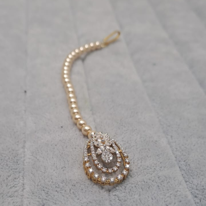 Aikya Pendant/ Maangtika and Earring Set