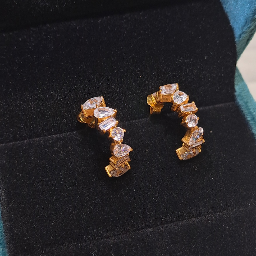 Tiya Hoops (2.8CT)