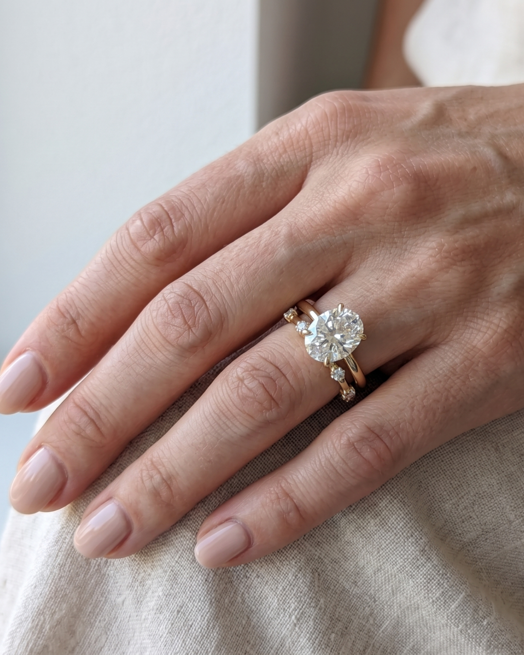Sanjo Oval Ring set by Vai Ra in lab diamond and Moissanite