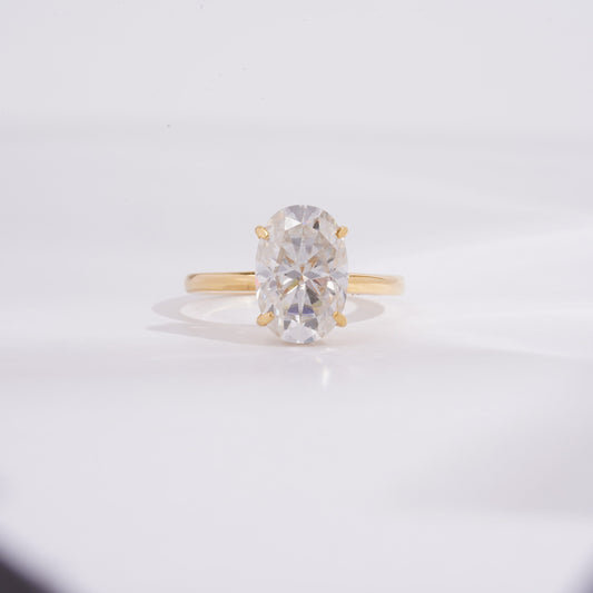 Isla Solitaire Ova ring in Moissanite and Diamond by Vai Ra