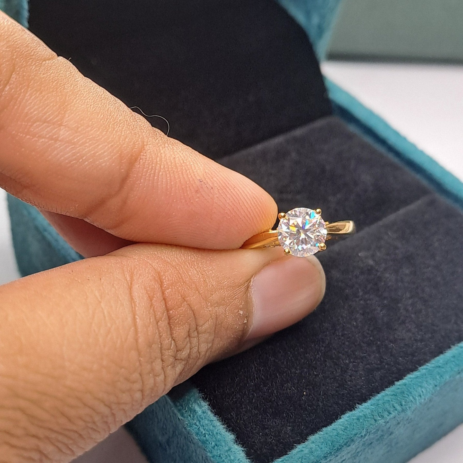 The Minimalist Ring- Moissanite Diamond by Vai Ra