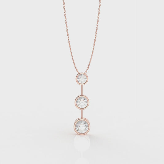 Cora Pendant 3.38 Carat Moissanite diamond