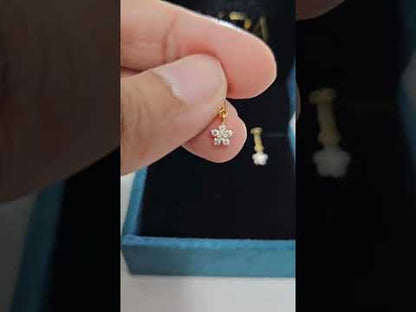 Flower Bugadi - in Diamond and Moissanite by Vai Ra