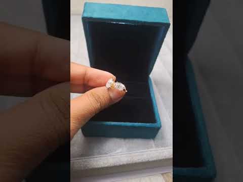 Elowen Toi Et Moi by Vai Ra in Moissanite and Lab diamond