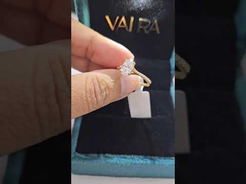 Mau Oval Solitaire Ring (1.85 CT in 18KT Gold)