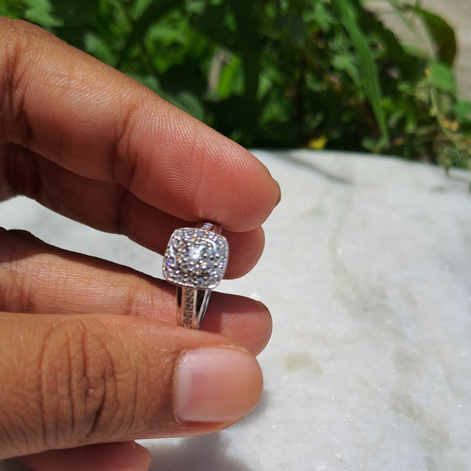 EVA Moissanite diamond Cluster Ring - 0.68 Ct - DOC001