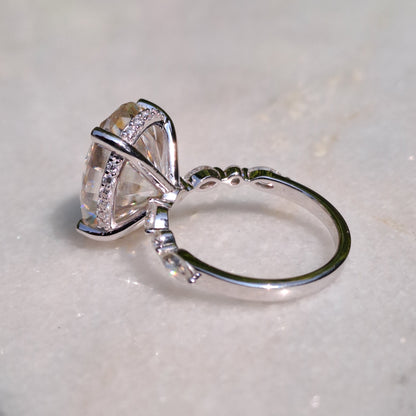 Oval Statement Moissanite Diamond Ring