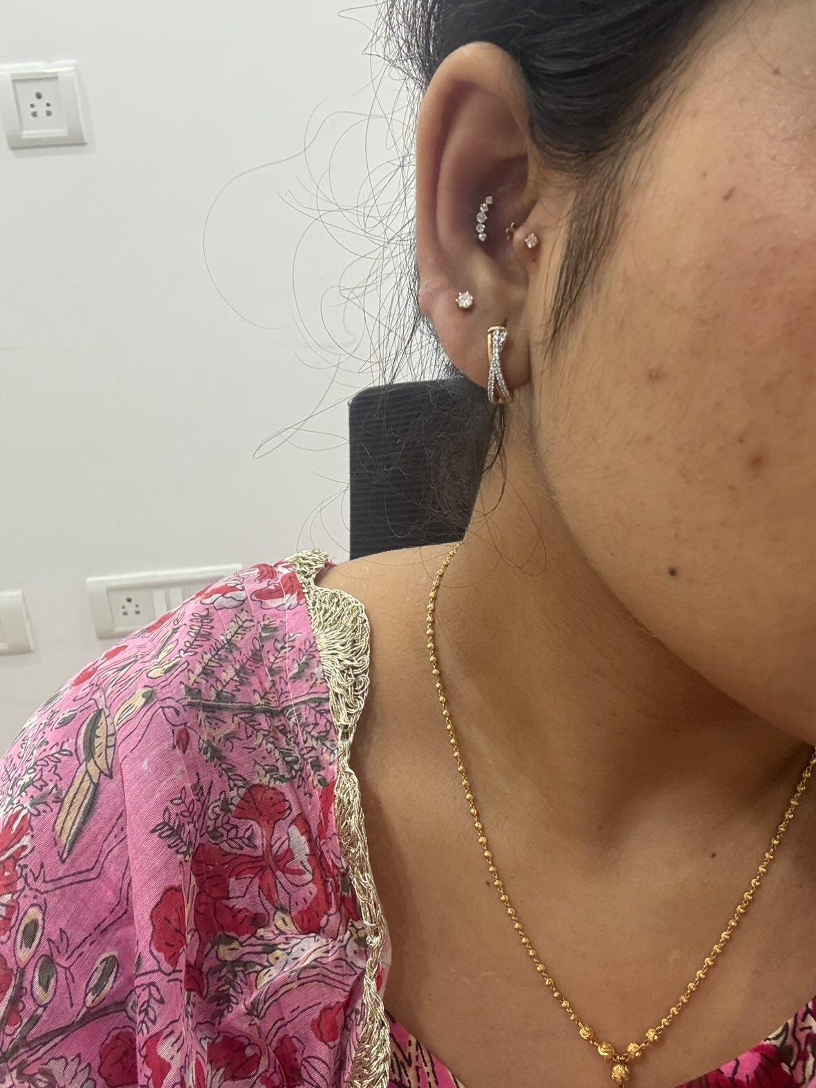 Five Stone Prong Piercing Earrings
by Vai Ra in Moissanite and Lab Diamond