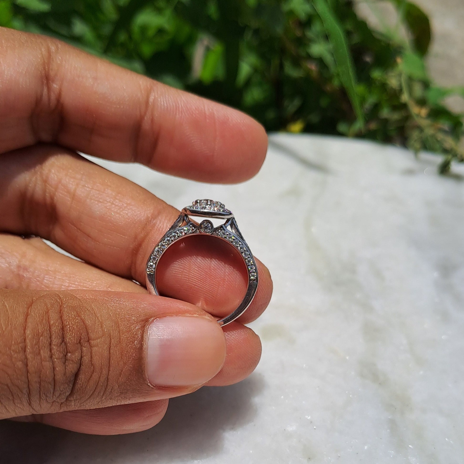 EVA Moissanite diamond Cluster Ring - 0.68 Ct - DOC001