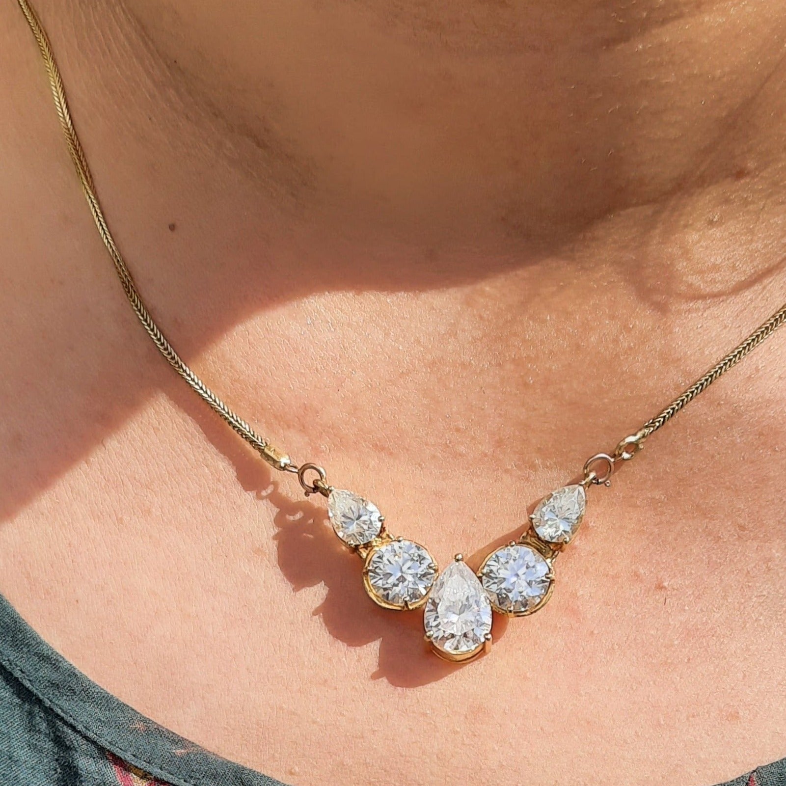 Moissanite diamond mangalsutra Pendant
